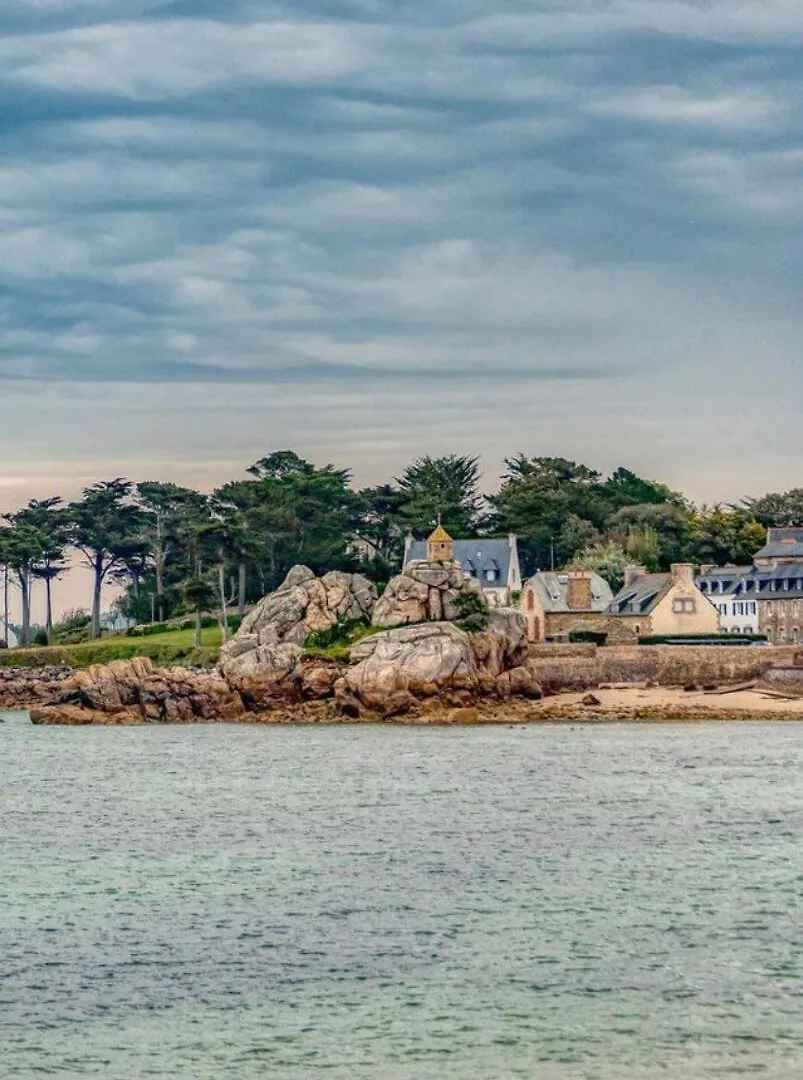 Holiday home Amour Amour Love Room Penvenan